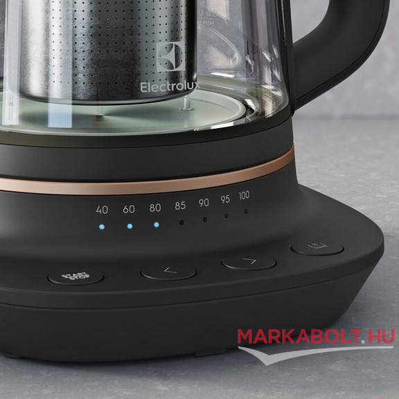 Electrolux E7GK1-8BP vízforraló 2 év garancia